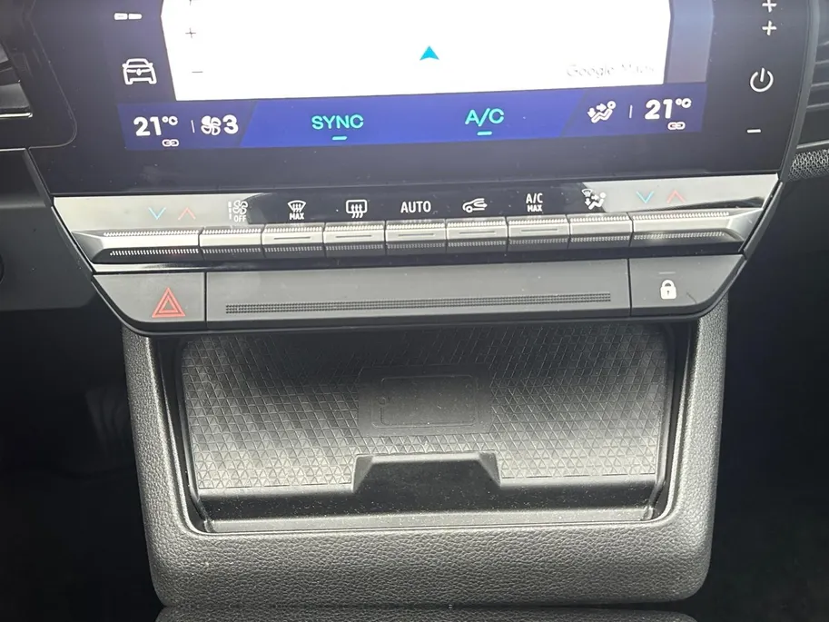 Renault Megane E-Tech comfort range Business Edition 60 kWh | SUPER NETTE AUTO | BUSINESS EDITION |ADAPTIVE CRUISE | LAGE FISCALE WAARDE!! | 18% bijtelling! | GROTE ACCU PAKKET!!