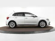Volkswagen Polo 1.0 TSI 95pk DSG Style · Camera · Stoelverwarming · Apple/Android Car Play · Dodehoeksensoren · IQ Light · Navigatie · P-Sensoren · Getint Glas · 16'' Inch ·