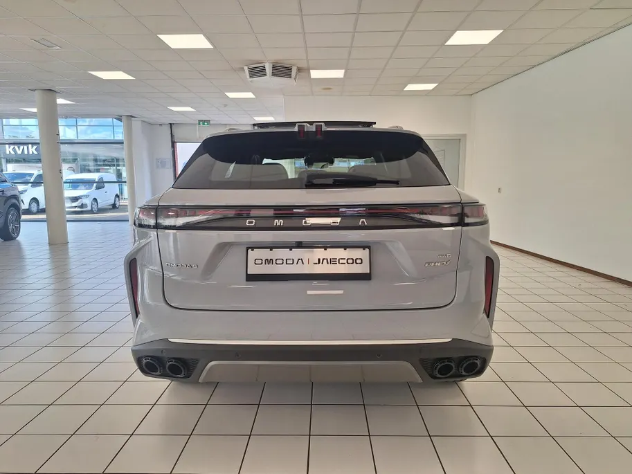 Omoda 9 9 PHEV Premium Panoramadak - 1100KM Bereik