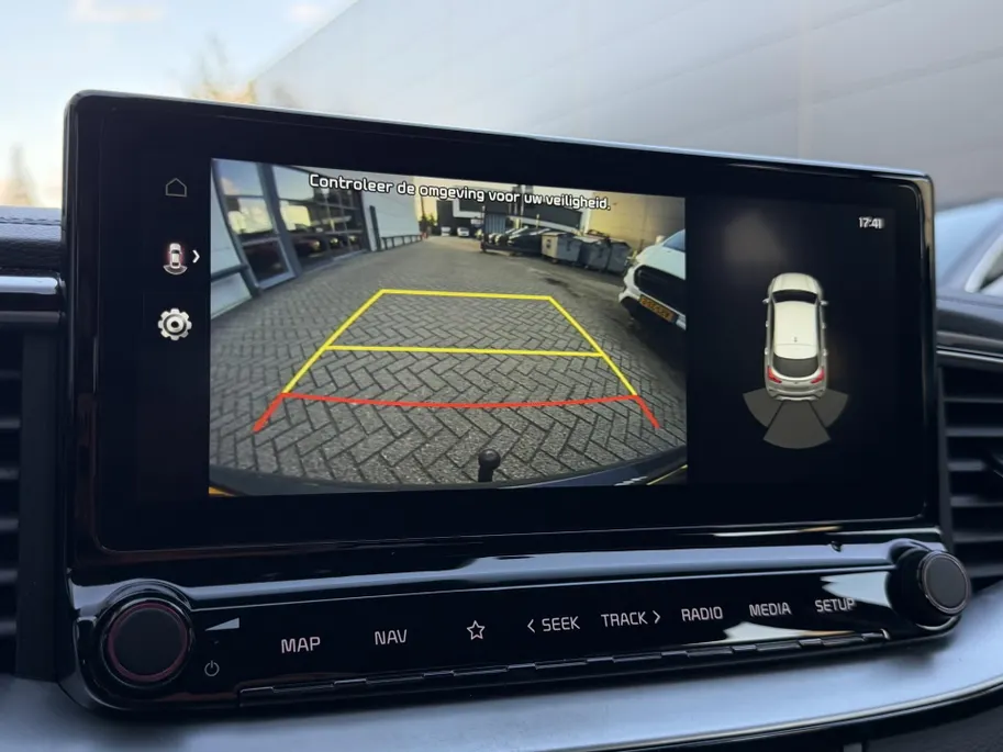 Kia XCeed 1.0 T-GDi DynamicLine | Trekhaak | Achteruitrijcamera | Parkeersensoren achter | Apple/Android Carplay | Navi | Climate Control | LMV