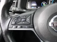 Nissan Leaf Tekna 40 kWh | Trekhaak | Stuur-/stoelverwarming | 360 Camera | LED | Dodehoek detectie | Cruise adapt. | 17' LM | Half leer/stof | Navi |
