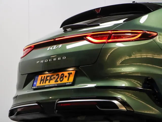 Kia ProCeed 1.5 T-GDi GT-PlusLine