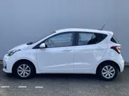 Hyundai i10 1.0i 66pk Comfort + / Cruise / Airco / Navi