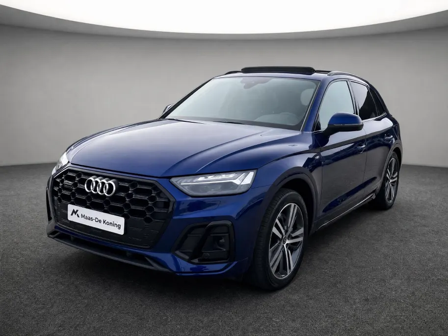 Audi Q5 50 TFSIe 299PK S-tronic S Line · Panoramadak · Camera ·  Luchtvering · Apple/Android Car Play · Keyless · 20'' Inch · Garantie t/m 28-05-2028 of 80000km.
