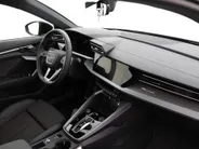 Audi A3 Sportback 45 TFSIe 272pk S-tronic S edition Competition · Panoramadak · Camera · SONOS · Head-Up · Apple/Android Car Play · Keyless · 18'' Inch · Garantie t/m 28-09-2030 of 100.000km