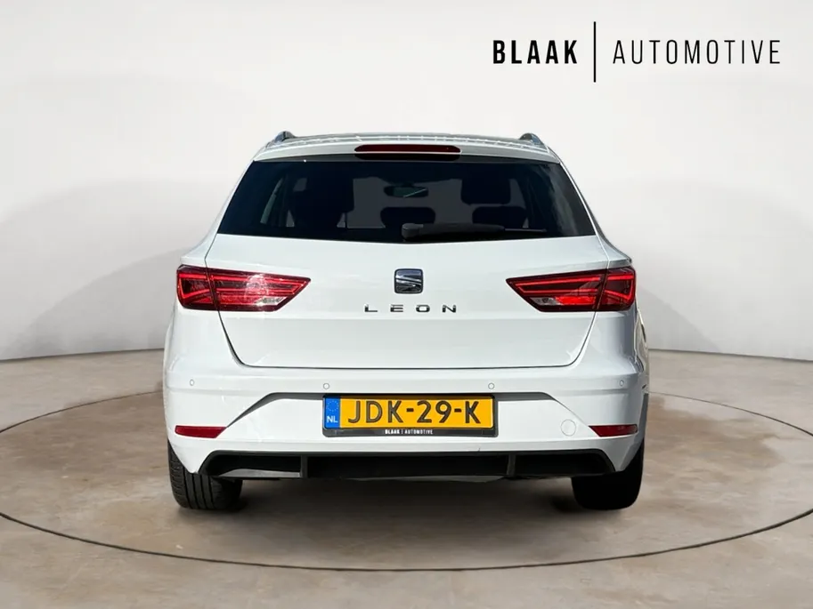 SEAT Leon ST 1.0 EcoTSI Style | Cruise control | Navigatie |