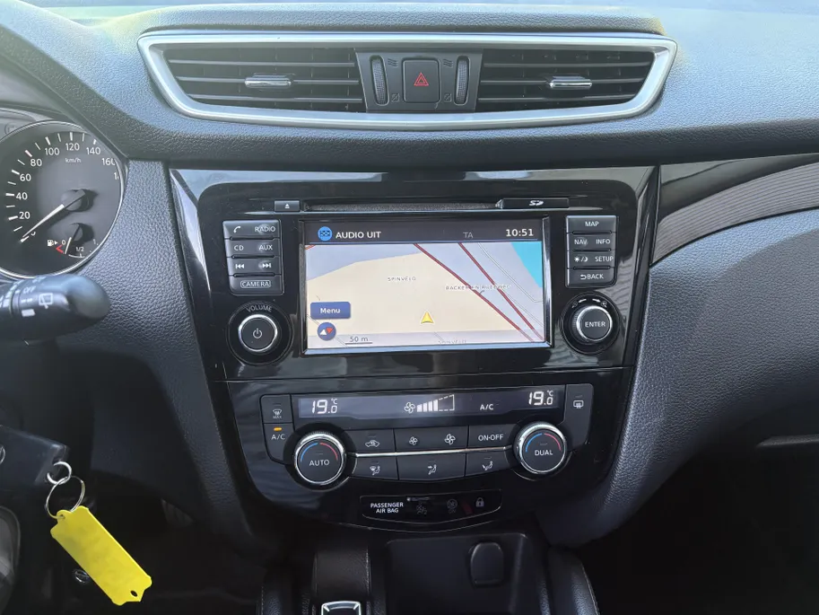 Nissan QASHQAI 1.6 Acenta | LM Velgen | Navi | Camera | Cruise | Trekhaak | ECC
