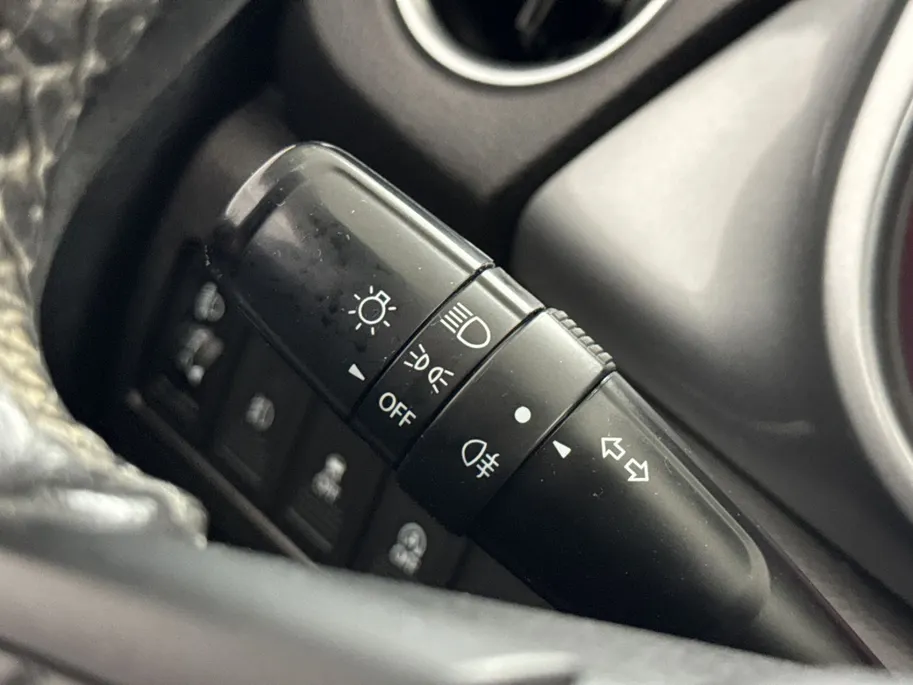 Suzuki Vitara 1.6 Exclusive | Navigatie | Cruise Control | Trekhaak