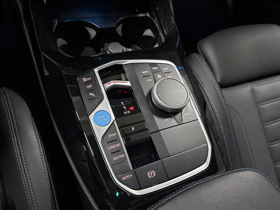 BMW iX3 High Executive