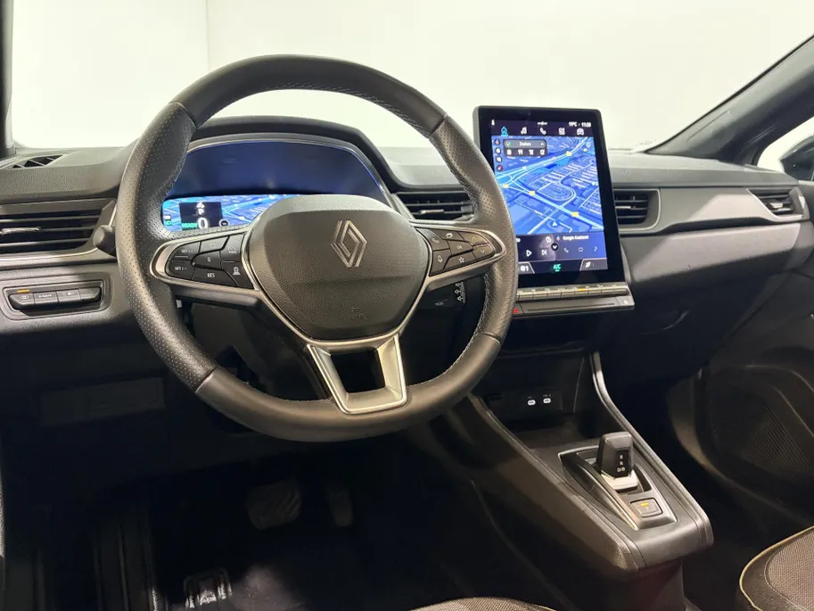 Renault Captur 160PK E-Tech Full Hybrid Techno Automaat | Camera | Parkeersensoren | Adaptive Cruise Control | Climate Control | Apple CarPlay/Android Auto | Full LED | Licht & Regen Sensor | Lichtmetalen Velgen |