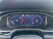 Volkswagen Taigo 1.0 TSI R-Line | Digital Cockpit | Camera | Adaptive Cruise Control | Apple CarPlay & Android Auto | LMV | Climate Control | Parkeersensoren | Verwarmde Spiegels | Bovag garantie | NAP