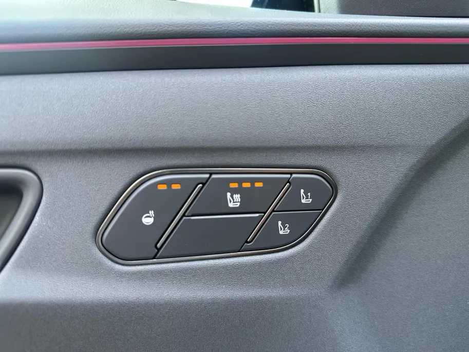 Kia EV5 GT-Line Business Edition 81.4 kWh | Panorama Schuif/kanteldak | Memory Stoelen | Stoel/Stuurverwarming | Elektrische Achterklep |