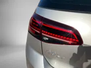 Volkswagen Golf 1.0TSI 85KW/116PK Comfortline Business · Navigatie · Apple/Android Car Play · Stoelverwarming · Parkeersensoren ·