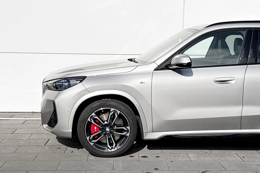 BMW X1 xDrive23i