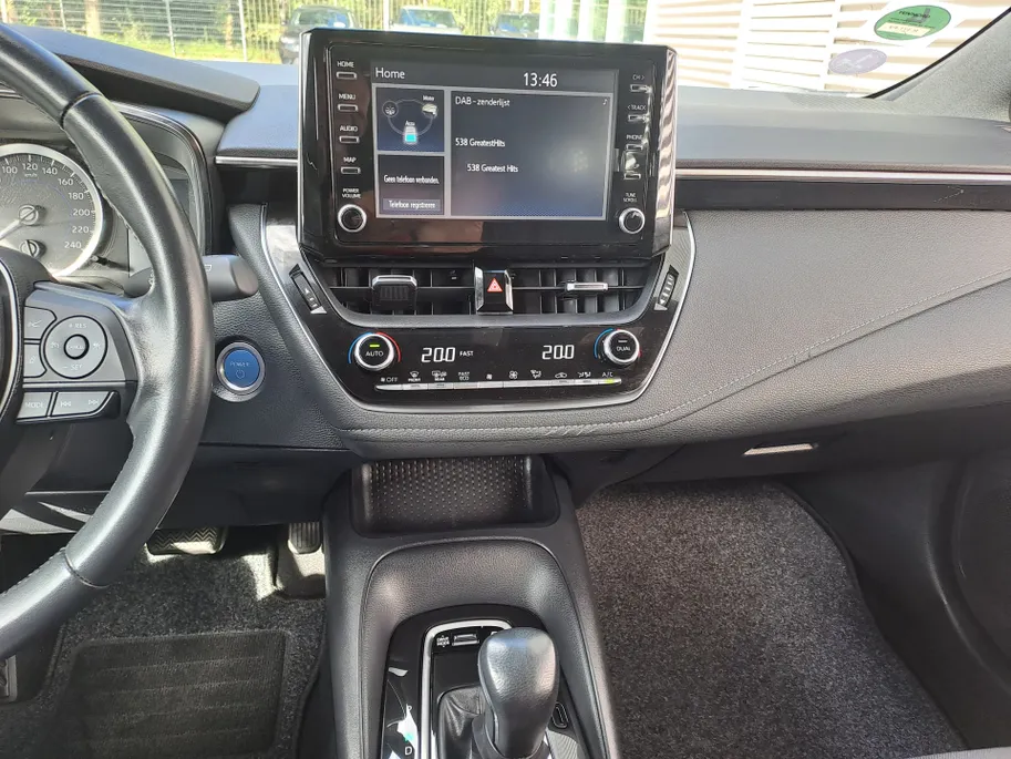 Toyota Corolla Touring Sports 1.8 Hybrid Business | Camera | Adaptieve Cruise | Airco Automatisch | Automaat | Apple Carplay/Android Auto | Apple Carplay/Android Auto