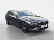 Volvo V60 2.0 B4 Core | Achteruitrijcamera | Elektr. Achterklep | Lederen bekleding | Geheugen stoelen | Dodehoek detectie | 12 maanden garantie! |