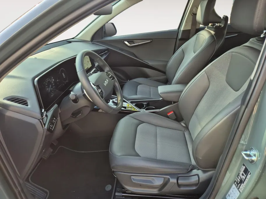 Kia Niro 1.6 GDi Hybrid DynamicLine | Airco | Navi | Camera | Cruise Control | DEMO |