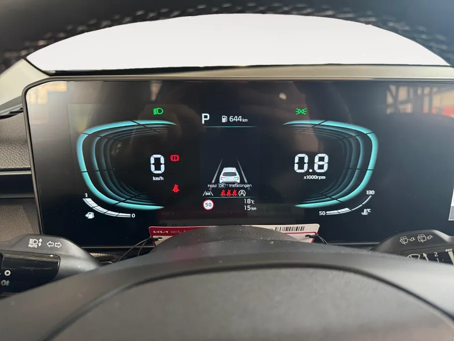 Kia Stonic 1.0 T-GDi MHEV DynamicPlusLine | NU MET €1.000,- inruilpremie! | Parkeersensoren voor- en achterzijde | Climate Control