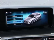 Mercedes-Benz EQC 400 4MATIC Business Solution AMG 80 kWh l Trekhaak l Keyless l Stoelverwarming