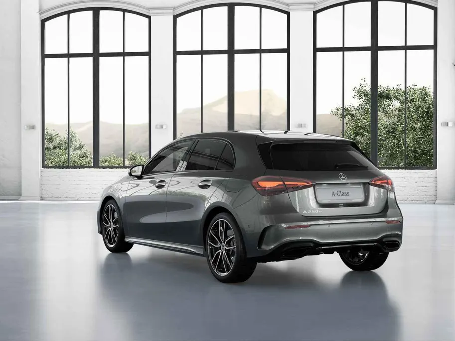 Mercedes-Benz A-Klasse 250 e Business Solution AMG