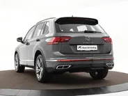 Volkswagen Tiguan 1.4 TSI 245pk DSG eHybrid R-Line Business · Apple/Android Car Play · Wegklapbare Trekhaak · Alarm · Dodehoek Detectie · Stoel-& Stuurverwarming · 19'' Inch ·