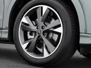 Audi Q4 Q4 S edition performance 82 kWh 286 PK · Trekhaak elek. wegklapbaar · Optiekpakket zwart · Glazen panoramadak
