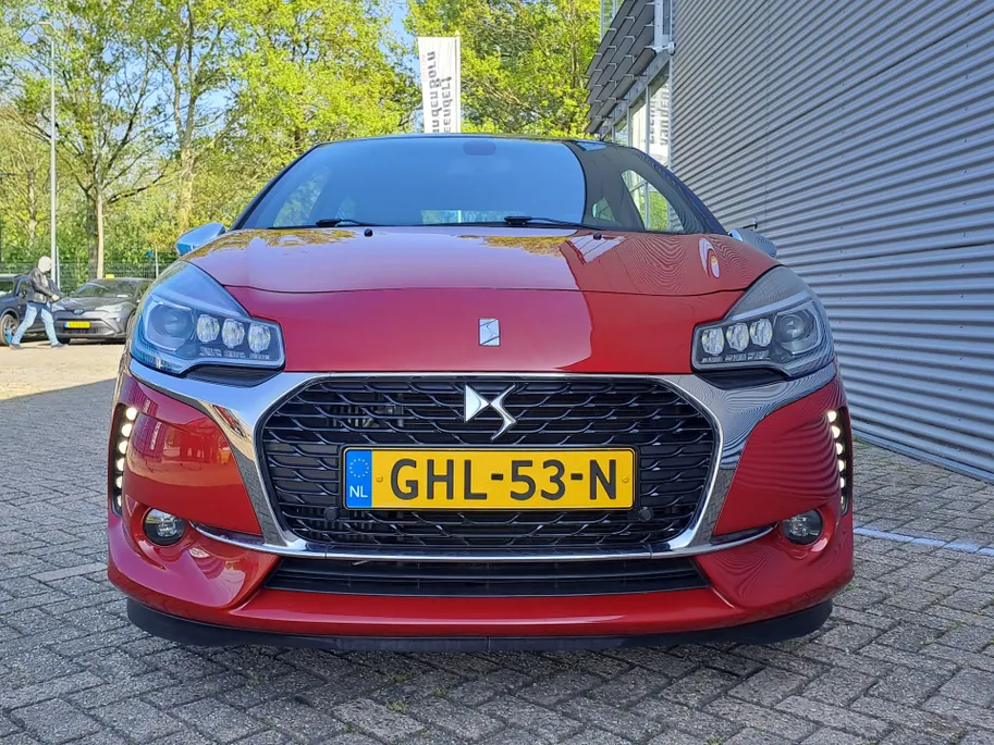 DS DS 3 1.2 PureTech Performance Line AUTOMAAT | Navigatie | Climate | Cruise | schakelpaddles | Apple Carplay/Android Auto