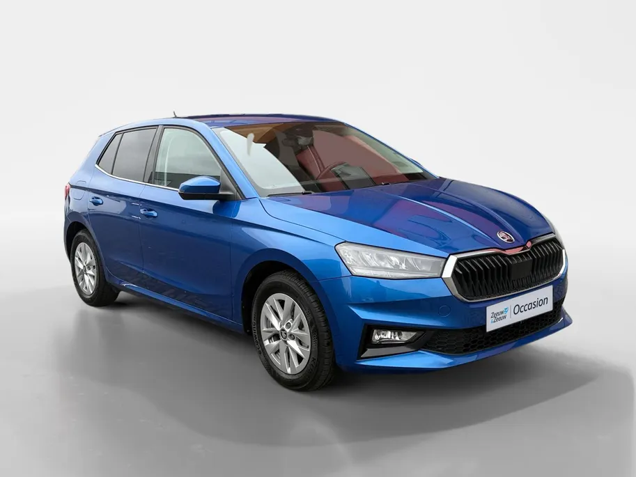 Škoda Fabia 1.0 TSI Selection 116PK AUTOMAAT | Lichtmetalen velgen| Parkeer sensoren| Climate Control| Stuur verwarming| Stoel verwarming| Apple Carplay & Android Auto