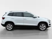 Škoda Karoq 1.5 TSI ACT Business Edition *Automaat*Navi via Carplay*Camera*Parkeersensoren*Climate Control*Keyless*Cruise Control*LM.Velgen*Zeer nette auto!