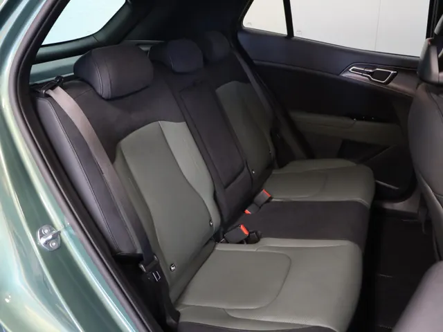 Kia Sportage 1.6 T-GDi Plug-in Hybrid AWD Dark Edition
