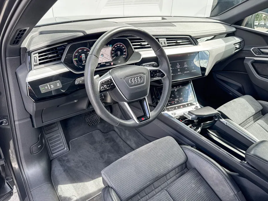 Audi e-tron 55 quattro S edition 95 kWh
