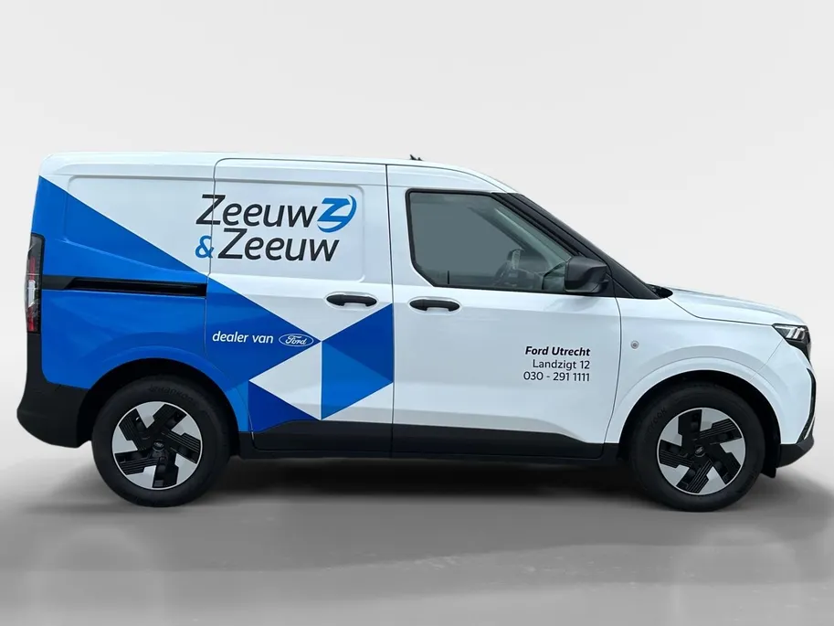 Ford E-Transit Courier Trend 44 kWh | Financial lease €229,- per maand | Demo deal! | Bel 030-2911111!