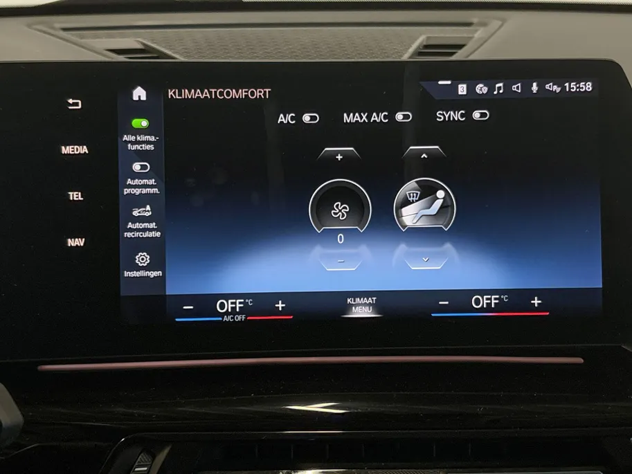 BMW iX1 xDrive30 Launch Edition