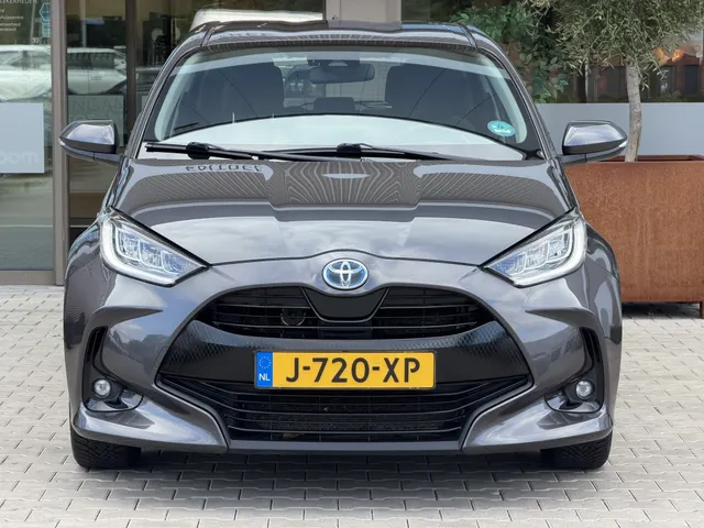 Toyota Yaris 1.5 Hyb. Dynamic | 1e Eigenaar | Dealer Onderhouden | Camera |