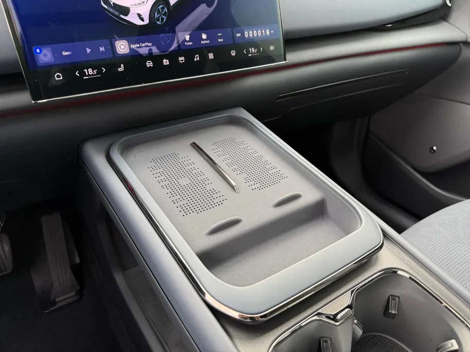 Voyah Courage Performance Edition 80 kWh Full Option | Open dak | 360* Camera | Head Up Display | Adaptief Cruise Control | Stoel koeling,-verwarming & massage| 435 PK |