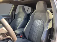 Volkswagen Golf 1.5eTSI/150PK R-Line DSG · Panoramadak · Apple/Android Car Play · Harman/Kardon sound · Camera · Garantie t/m 11-11-2030 of 100000km.