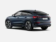 Audi Q4 Sportback Q4 Sportback S edition performance 286 PK · Trekhaak elek. wegklapbaar · Privacy glas · Lendensteunen