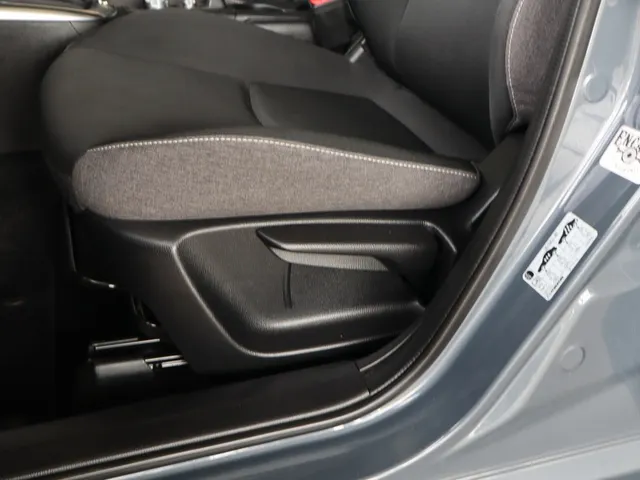 Mazda 2 1.5 SA-G Centre-Line | automaat | Airco