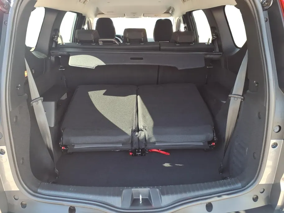 Dacia Jogger 1.6 Hybrid 140 Extreme 7p. Automaat | Airco/climate | Navigatie | Android/Apple car play | 1 jaar Garantie.