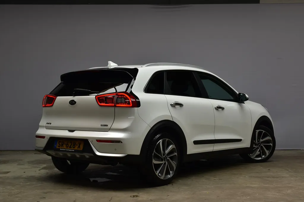 Kia Niro 1.6 GDi Hybrid Design Edition |Schuifdak |Dealeronderhouden