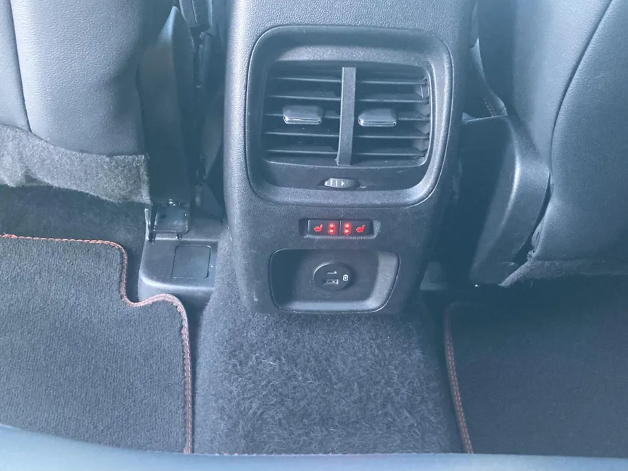 Ford Kuga 2.5 PHEV ST-Line X Afneembare trekhaak - Winter Pack - B&O Premium - 20inch LM velgen