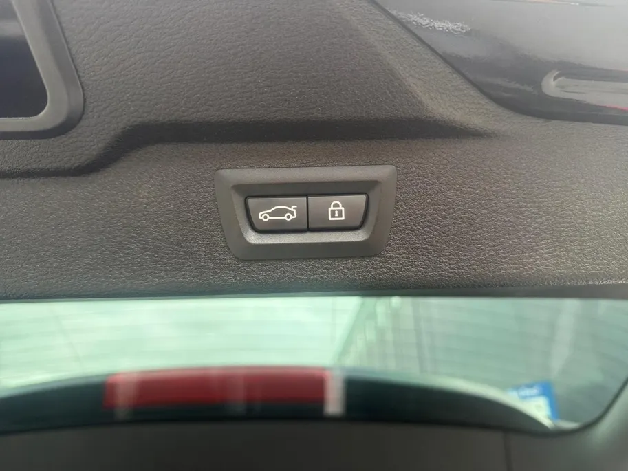 BMW X5 xDrive40e High Executive | Automaat | Schuif-kantel Dak | Harman Kardon | Trekhaak | Memory | Camera | Head Up Display | Cruise Control | Climate Control