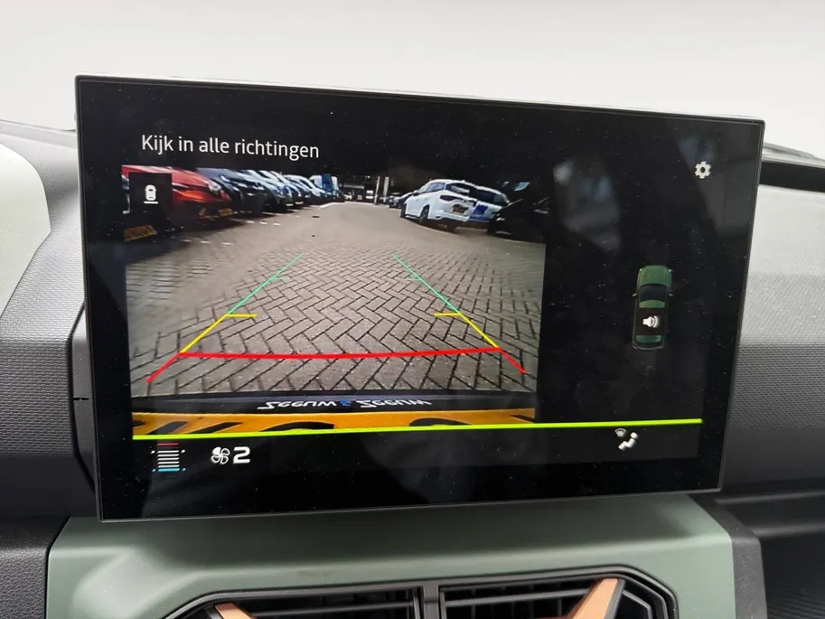Dacia Spring Extreme 65 26.8 kWh AUTOMAAT CAMERA CRUISE CONTROL APPLE CARPLAY ANDROID AUTO ZEER MOOIE AUTO METEEN RIJDEN
