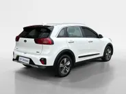 Kia Niro 1.6 GDi Hybrid DynamicLine | Navigatie | Apple Carplay / Android Auto | Climate Control | Achterruitrij Camera | Lichtmetalen Velgen |
