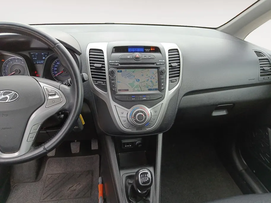 Hyundai ix20 1.4i Go! | Navigatie | Parkeercamera | Airco |
