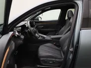 CUPRA Terramar 1.5TSIe-Hybrid 272PK VZ America s CUP · Panoramadak · Leder · 360°Camera + Parkeersensoren · Garantie t/m 26-06-2027