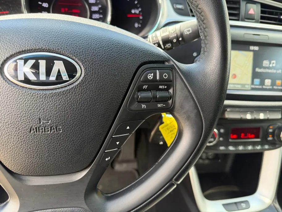 Kia cee'd Sportswagon 1.0 T-GDi Design Edition | Zeer nette auto | Dealer onderhouden | Achteruitrijcamera | Navigatie met Apple CarPlay & Android Auto |