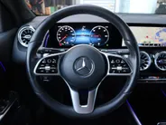 Mercedes-Benz EQB 250 Business Line 67 kWh l Panoramadak l Stoelverwarming l Achteruitrij camera