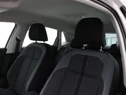 Volkswagen Polo 1.0 TSI 95pk DSG Style · Stoelverwarming · Apple/Android Car Play · P-Sensoren · IQ.Light · Climatronic · 15'' Inch ·