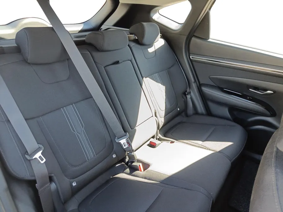 Hyundai Tucson 1.6 T-GDI PHEV Motion 4WD | Camera | Apple caplay | Android auto | 19'' wielen |